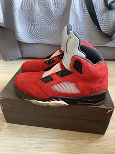Air jordan 5 ragging bull (2021) (2 foto / 5)