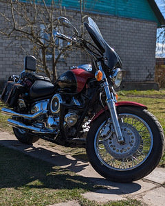 Yamaha XVS 1100 DragStar (1 foto / 6)