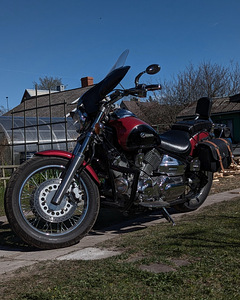 Yamaha XVS 1100 DragStar (2 foto / 6)