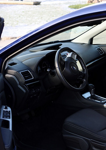 Subaru Levorg (5 фото из 8)