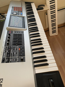 Roland Fantom G 7 kofriga (4 foto / 6)