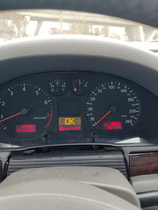 Audi A4. 2,4B automaat. Väga heas korras. (7 foto / 9)