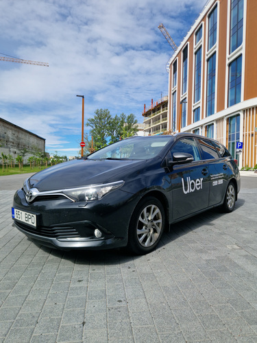 Toyota Auris 1.6 lpg 2015
