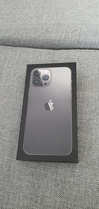 Karp iPhone 13 Pro Max jaoks (1 foto / 2)