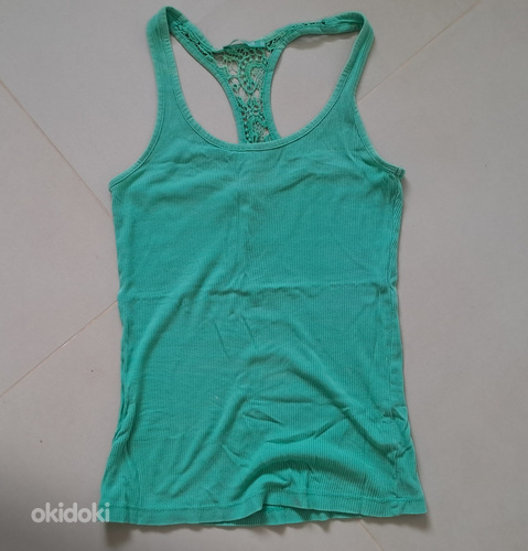 Türkiissinine pitsiga seljaosa top
