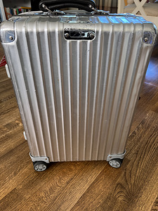 Rimowa Classic S (2 foto / 4)