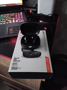 JBL LIVEPRO 2 (1 foto / 1)