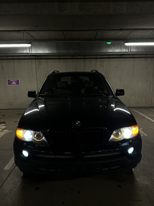 BMW X5 e53 3.0 160kW Facelift Shadowline (6 foto / 15)