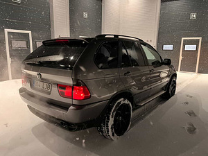 BMW E53 smoke tagatuled ja BMW E70 LCI style tagatuled (1 foto / 5)