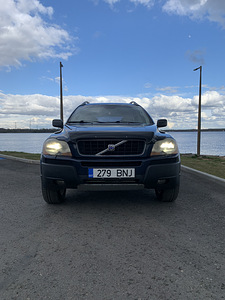 Volvo xc90 (6 foto / 15)