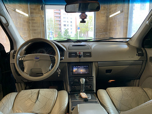 Volvo xc90 (11 foto / 15)