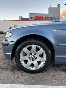 Продам BMW 318 (10 фото из 15)