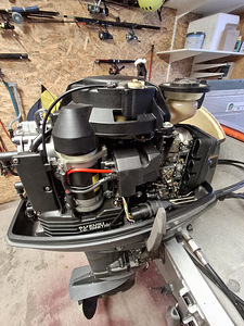 Paadimootor Suzuki 30hp (4 foto / 5)