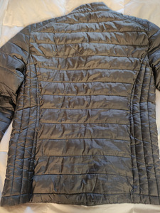 Мужская одежда guess (4 фото из 6)
