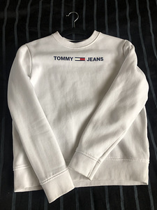 Tommy Hilfiger pusa XS (1 foto / 3)
