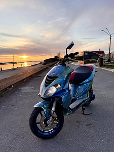 Piaggio nrg 2009 (4 foto / 7)