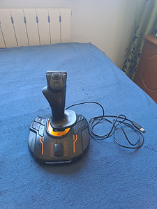 Джойстик Trustmaster T 16000M FCS черный (1 фото из 6)