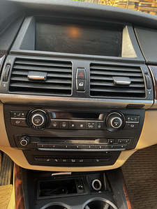 BMW x5 4.8i shadowline (8 фото из 10)
