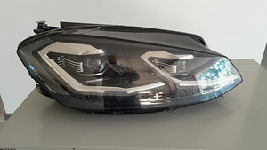 2016 Volkswagen Golf Esituli (parem) (1 foto / 2)