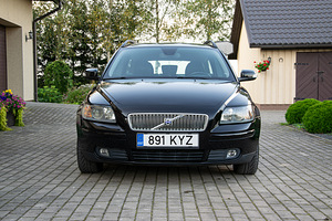2006 Volvo V50 1.6D 80kW Momentum (2 foto / 13)