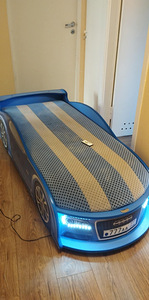 Laste voodi. Auto voodi (1 foto / 1)