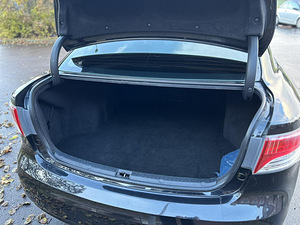 Toyota Avensis (3 foto / 9)