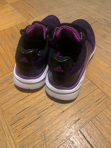 Müüa tossud Adidas ClimaCool. (6 foto / 7)