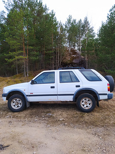 Оpel tr 177000 кm 2.8 td.isuzu.obmen (2 foto / 8)