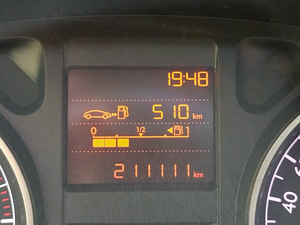 Peugeot 301 1.6 68kW 01/2013 (13 foto / 15)