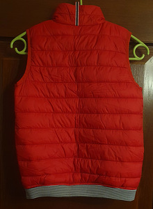 OVS laste vest (2 foto / 2)