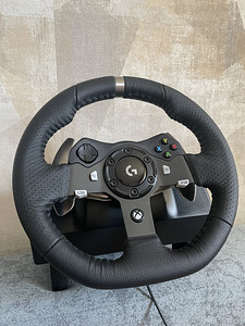 Gaming steering wheel Logitech G920 (1 foto / 9)