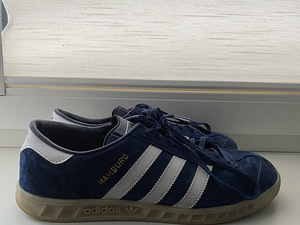 Adidas Hamburg size 43