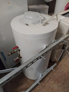 Vähekasutatud boilerid, 100L, 75L, 50L. (3 foto / 10)