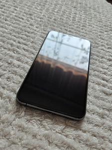 iPhone Xs Max 64GB (3 фото из 6)