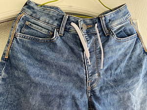 H&M lühikesed teksad poistele, s 164 (5 foto / 5)