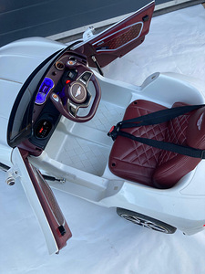 Laste Bentley Elektriauto (3 foto / 3)