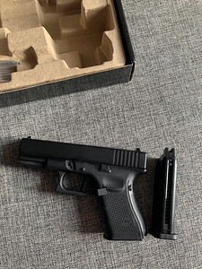 Airsoft WE Glock 19 gen 4 + punatäppsihik (2 foto / 5)