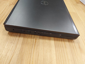 Dell precision M4800 i7-4800MQ (2 foto / 5)
