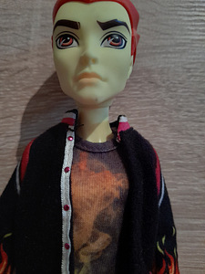 Monster high/Монстр хай (2 фото из 3)