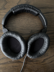 Sennheiser HD 280 pro kõrvaklapid (2 foto / 3)