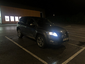 Toyota Rav4 2.2 (2 foto / 13)