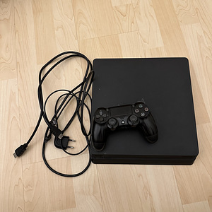PS4 slim 500gb (2 фото из 4)