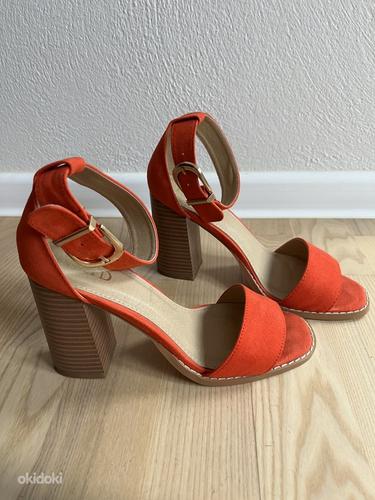 Красные туфли на высоком каблуке "RAID" (фото #6)