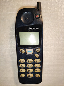Nokia 5110 RETRO (2 фото из 5)