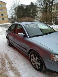 Passat b5 1.6 (1 фото из 4)