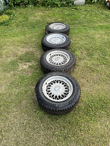 Michelin x-ice north 4 (1 foto / 8)