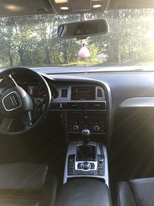 Audi A6 2.7 V6 132kW, 2007 (5 foto / 15)