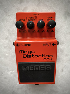 Boss MD-2 Mega Distortion 2011 Red (1 foto / 9)