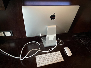 2017 iMac 4k 21.5" 1TB SSD 32GB RAM 3.4GHz (4 foto / 10)