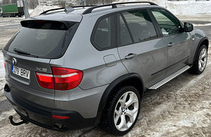 BMW X5 XDRIVE 35D (7 foto / 11)
